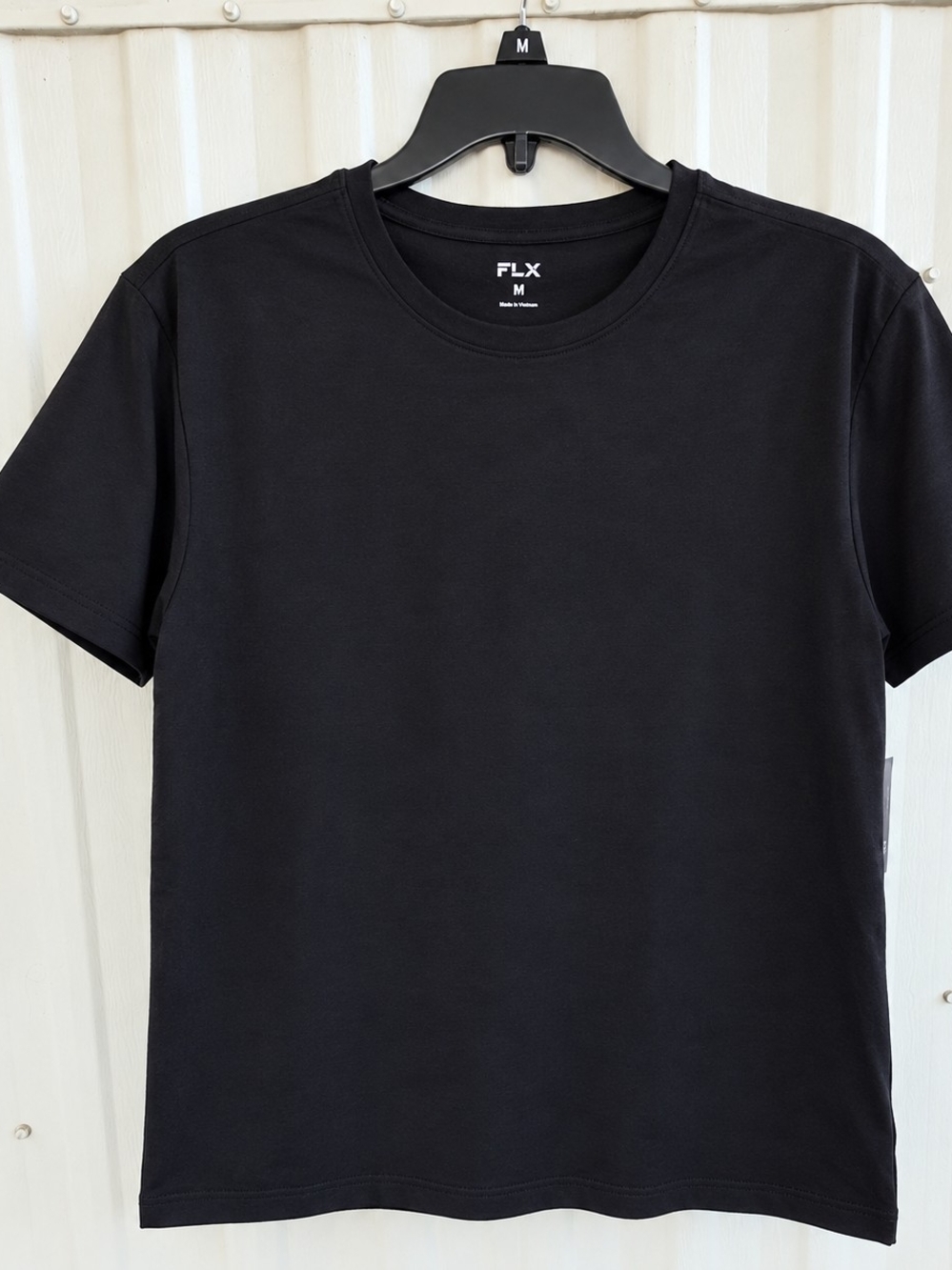 FLX Women’s Relaxed Fit Black Lightweight T-Shirt Size M NWT